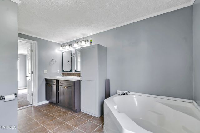 158 Circle Drive, Mountain City, TN 37683