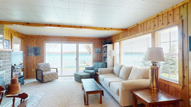 10701 Sw Torch Lake Drive, Rapid City, MI 49676