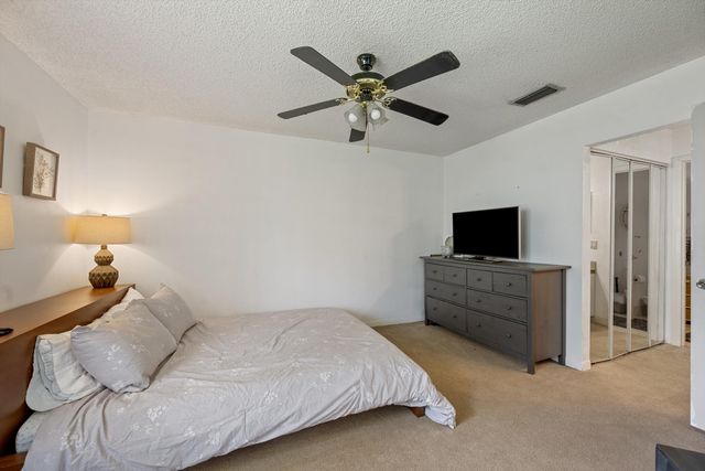 3809 Island Club Circle E, Lake Worth, FL 33462