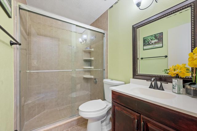 3809 Island Club Circle E, Lake Worth, FL 33462