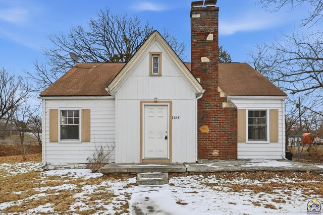 2638 SE Virginia AVE, Topeka, KS 66605