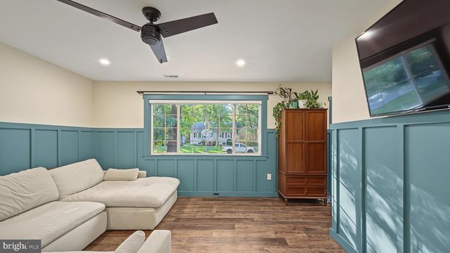 1046 CEDAR AVE, Williamstown, NJ 08094