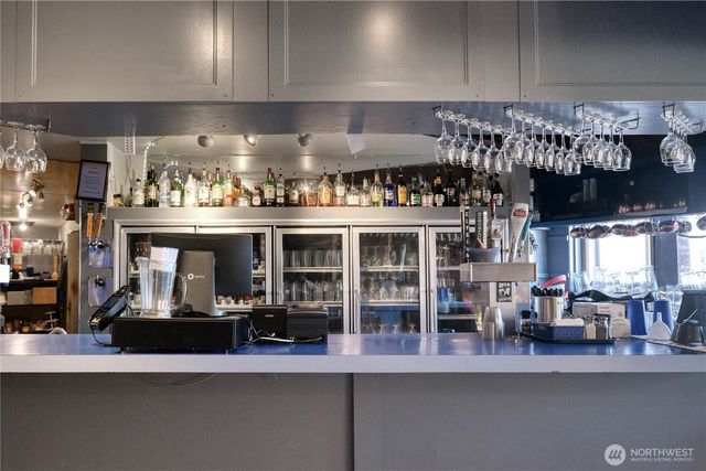 1334 Gulf Road, Point Roberts, WA 98281