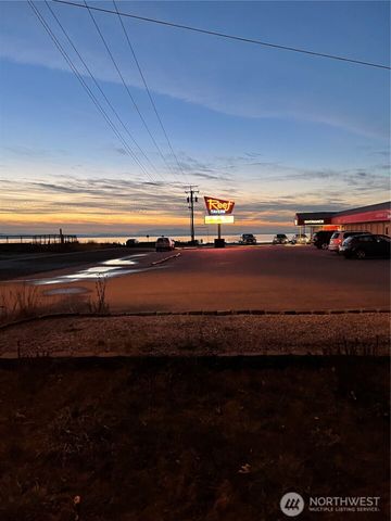 1334 Gulf Road, Point Roberts, WA 98281