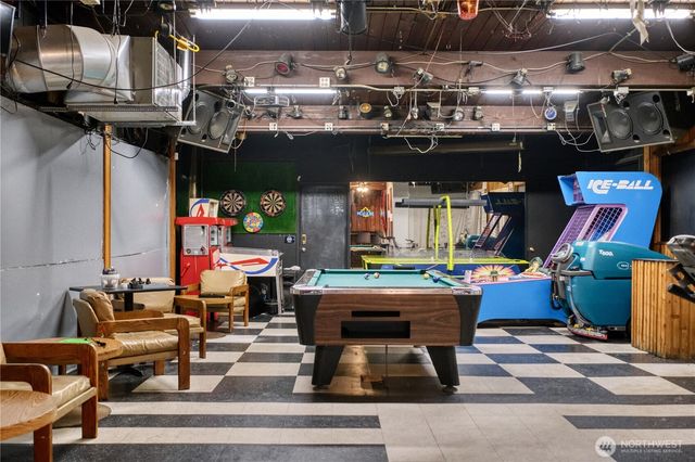 1334 Gulf Road, Point Roberts, WA 98281