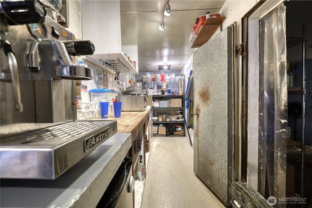 1334 Gulf Road, Point Roberts, WA 98281