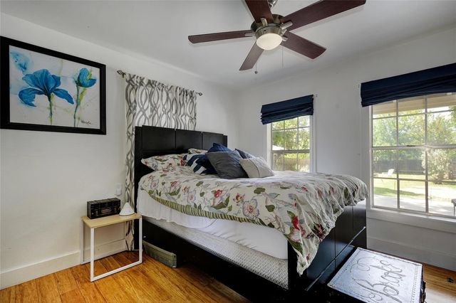 506 W Saint Johns Ave, Austin, TX 78752