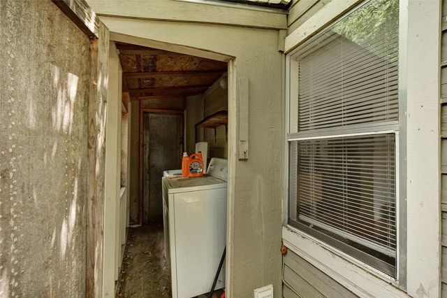 506 W Saint Johns Ave, Austin, TX 78752