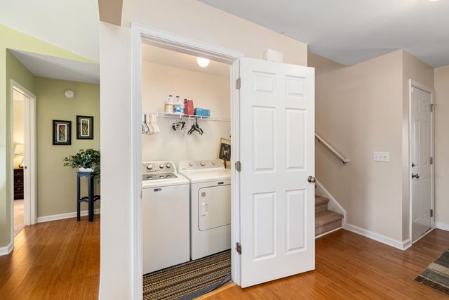 925 Farnsworth Drive, Hopkins, SC 29061