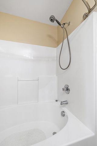 925 Farnsworth Drive, Hopkins, SC 29061