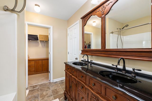 925 Farnsworth Drive, Hopkins, SC 29061