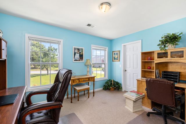 925 Farnsworth Drive, Hopkins, SC 29061