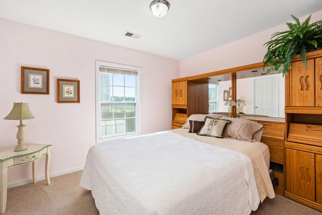 925 Farnsworth Drive, Hopkins, SC 29061