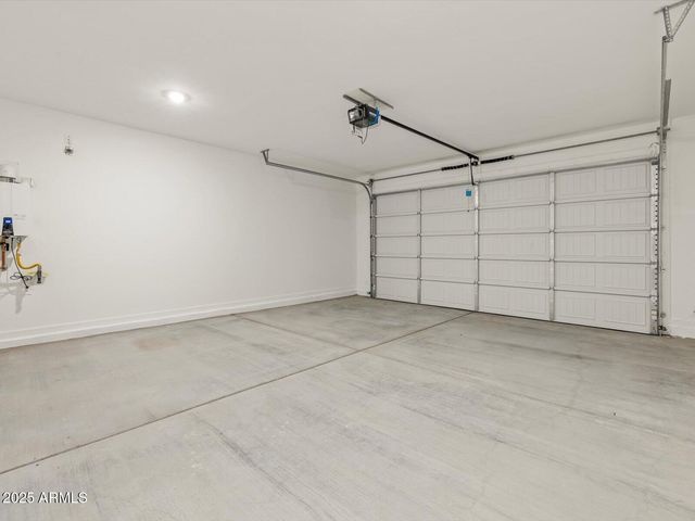 18244 N PIETRA Drive, Maricopa, AZ 85138