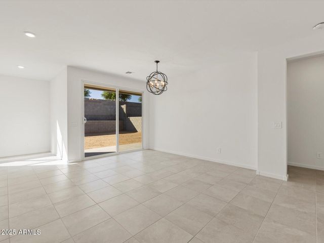 18244 N PIETRA Drive, Maricopa, AZ 85138