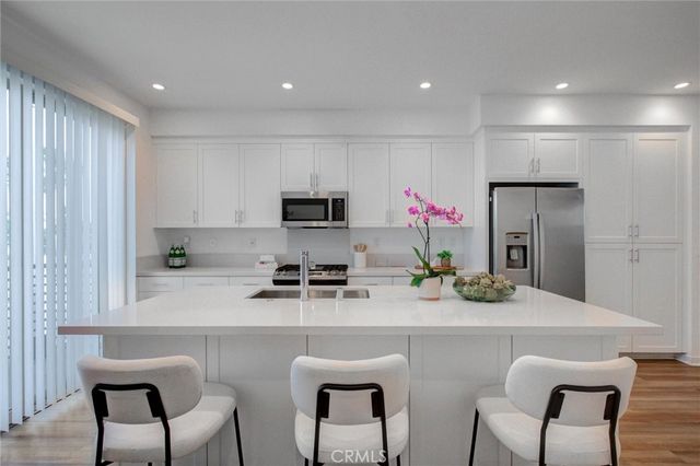 365 Placemark, Irvine, CA 92614