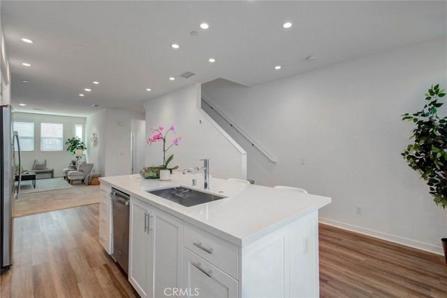 365 Placemark, Irvine, CA 92614