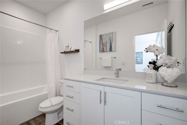 365 Placemark, Irvine, CA 92614
