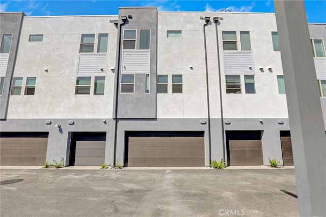 365 Placemark, Irvine, CA 92614