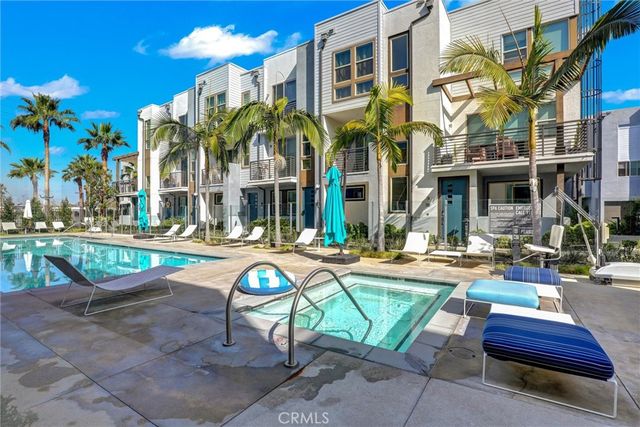 365 Placemark, Irvine, CA 92614