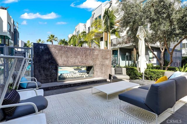 365 Placemark, Irvine, CA 92614