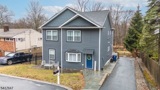 9 Apache Trail, Rockaway Twp., NJ 07866
