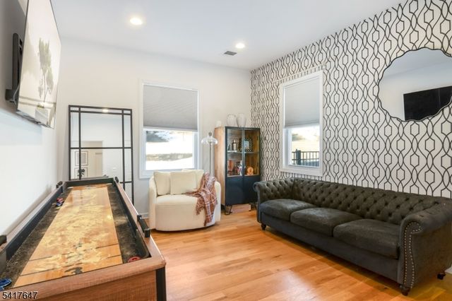 9 Apache Trail, Rockaway Twp., NJ 07866