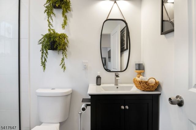 9 Apache Trail, Rockaway Twp., NJ 07866