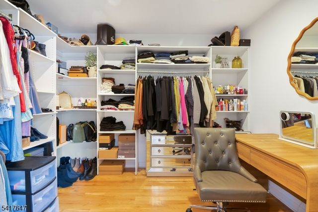 9 Apache Trail, Rockaway Twp., NJ 07866