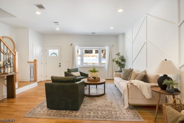 9 Apache Trail, Rockaway Twp., NJ 07866