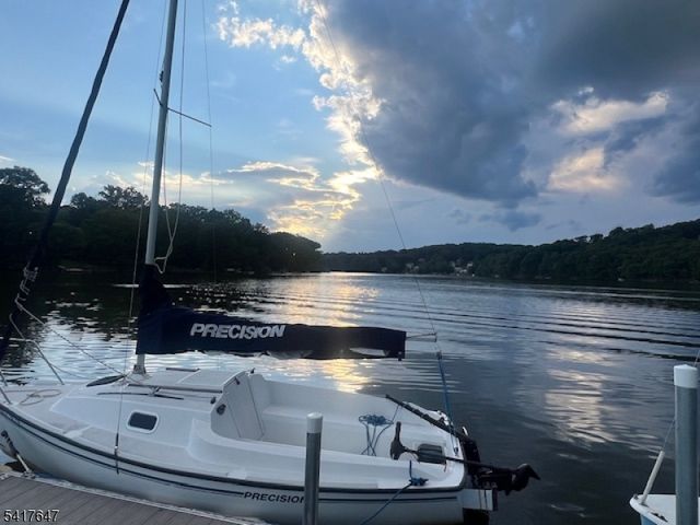 9 Apache Trail, Rockaway Twp., NJ 07866