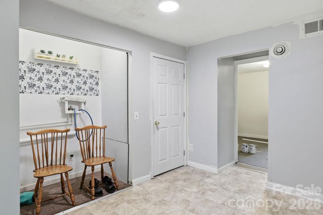 104 Jody Street, East Flat Rock, NC 28726