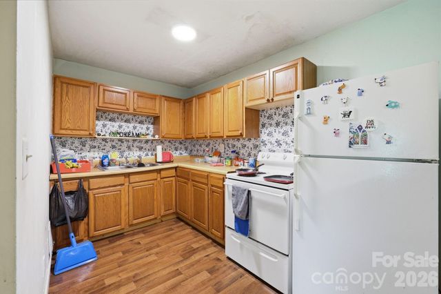 104 Jody Street, East Flat Rock, NC 28726