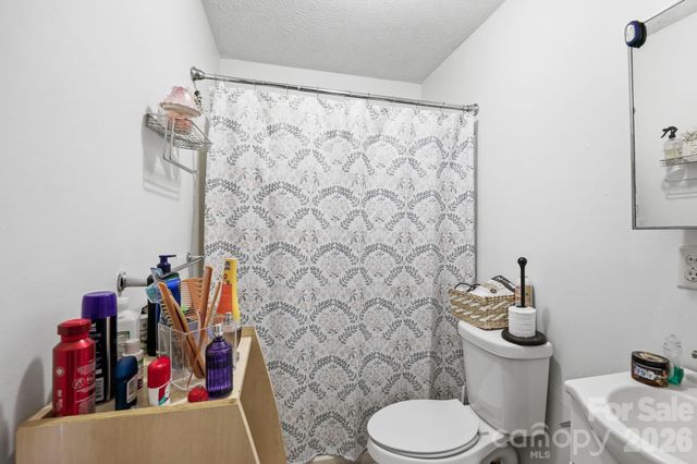 104 Jody Street, East Flat Rock, NC 28726
