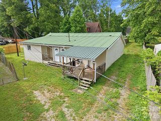 104 Jody Street, East Flat Rock, NC 28726