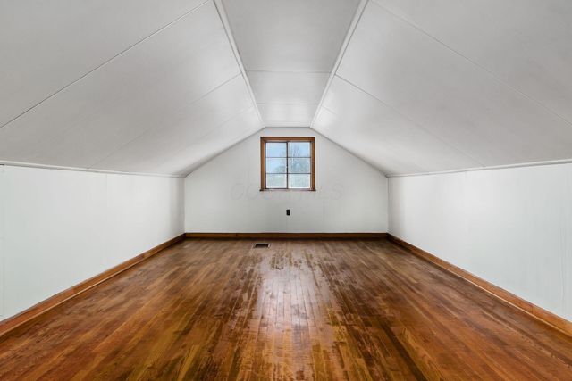 227 S Sylvan Avenue, Columbus, OH 43204