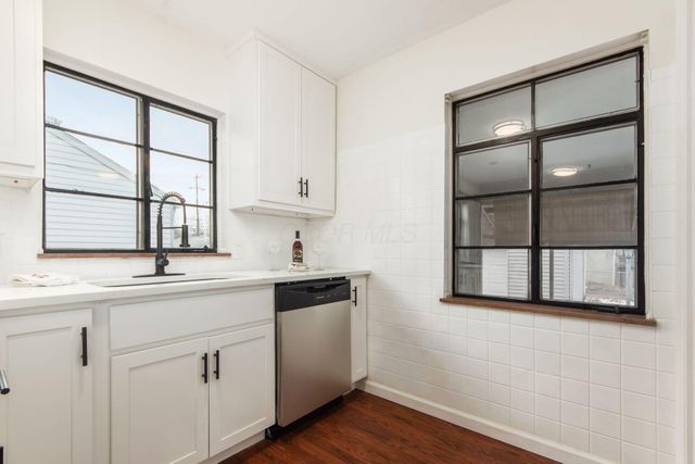 227 S Sylvan Avenue, Columbus, OH 43204