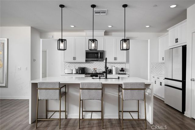 133 Lugo Lane, Mission Viejo, CA 92692