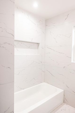 3505 Ursuline Street, Galveston, TX 77550