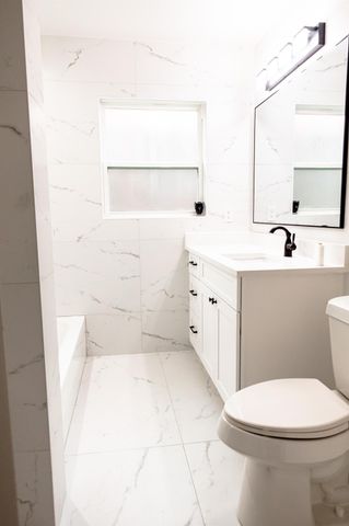 3505 Ursuline Street, Galveston, TX 77550