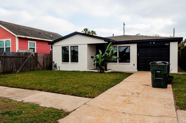 3505 Ursuline Street, Galveston, TX 77550