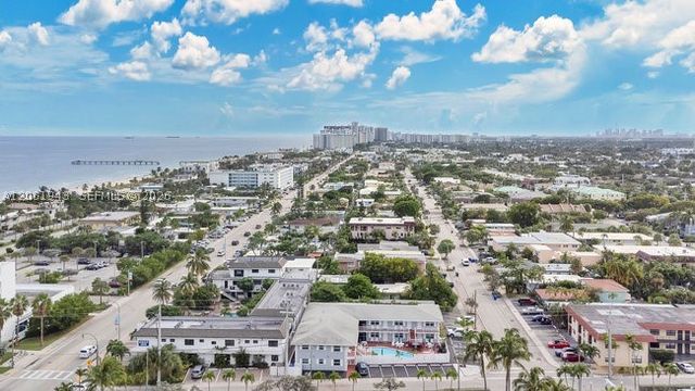 4658 Bougainvilla Dr 56, Lauderdale By The Sea, FL 33308