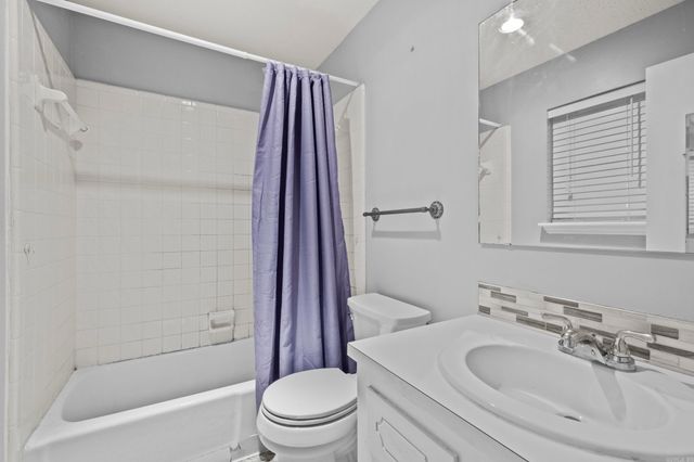 2 Ridgewell Ct, Sherwood, AR 72120