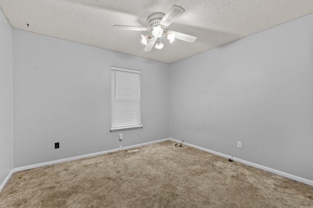 2 Ridgewell Ct, Sherwood, AR 72120