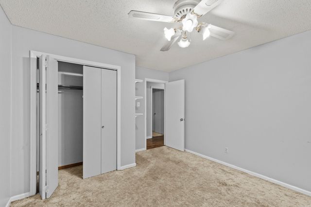 2 Ridgewell Ct, Sherwood, AR 72120