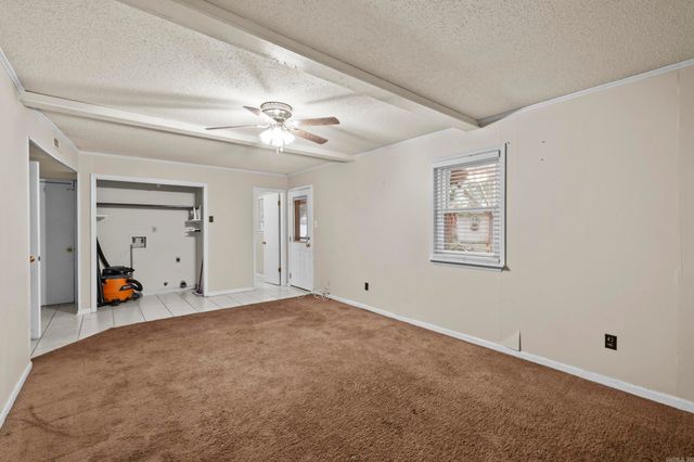 2 Ridgewell Ct, Sherwood, AR 72120