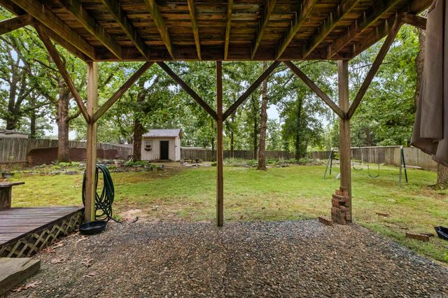 2 Ridgewell Ct, Sherwood, AR 72120