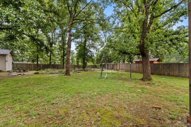 2 Ridgewell Ct, Sherwood, AR 72120