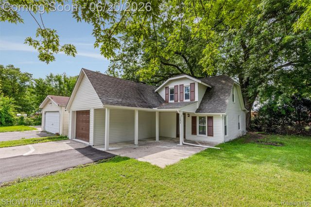14854 10 Mile Road, Warren, MI 48089