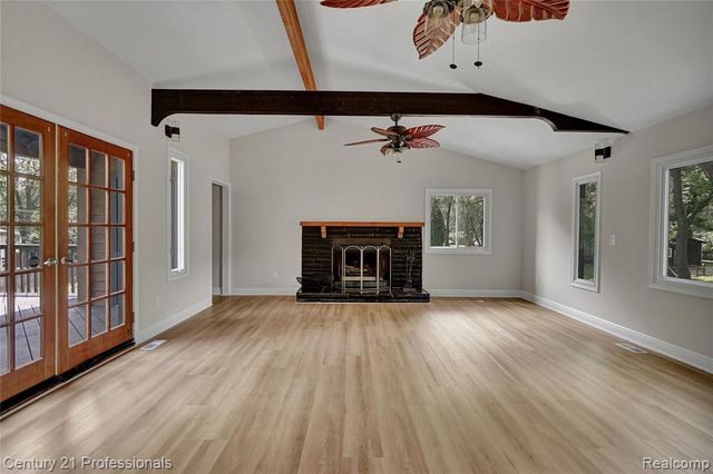 3099 Chenoa Street, Commerce Twp, MI 48382
